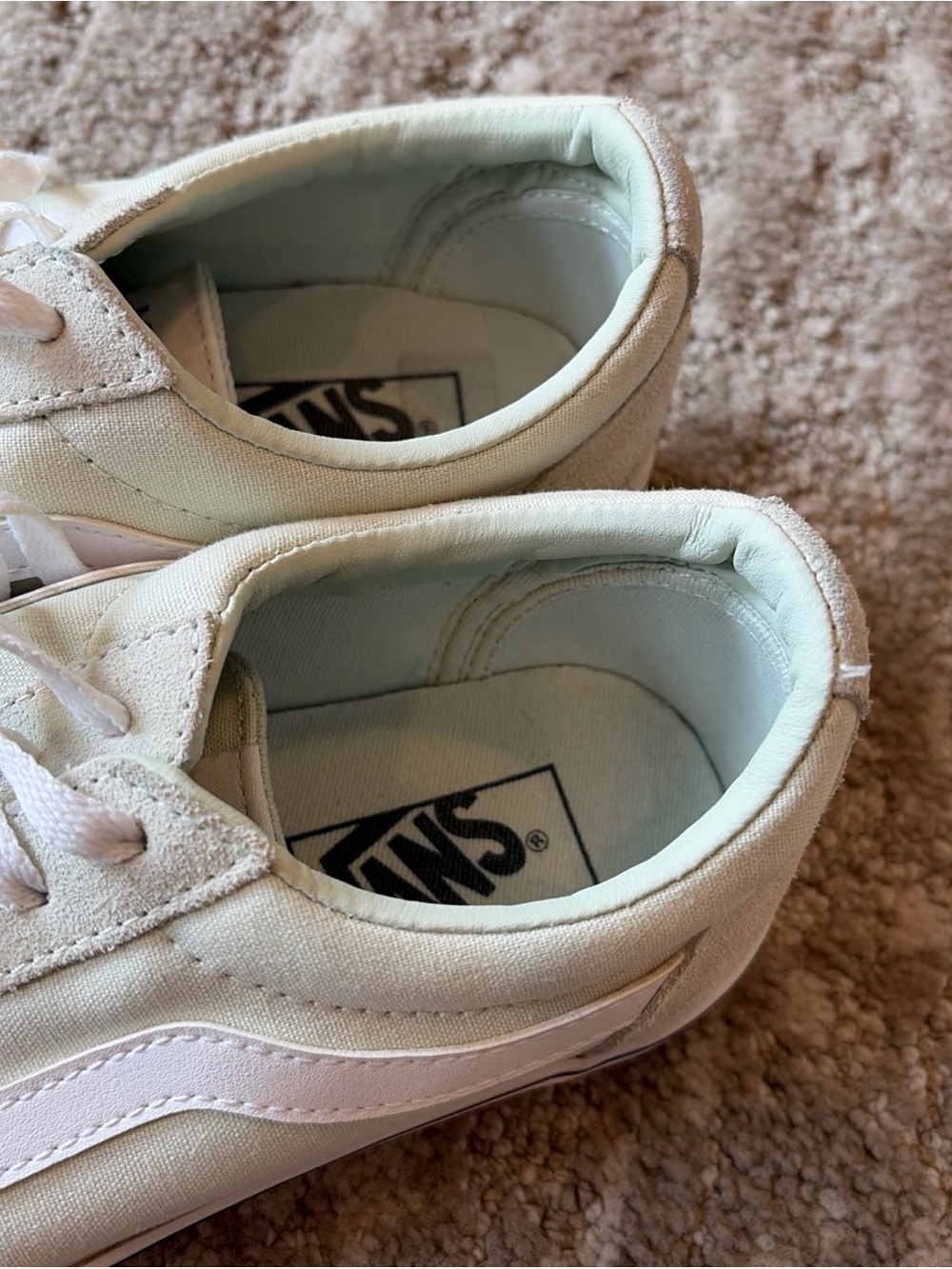 VANS Old Skool Low Top Lace Up Sneakers Light Green/ White Suede Women’s 9 Shoes - Picture 13 of 14